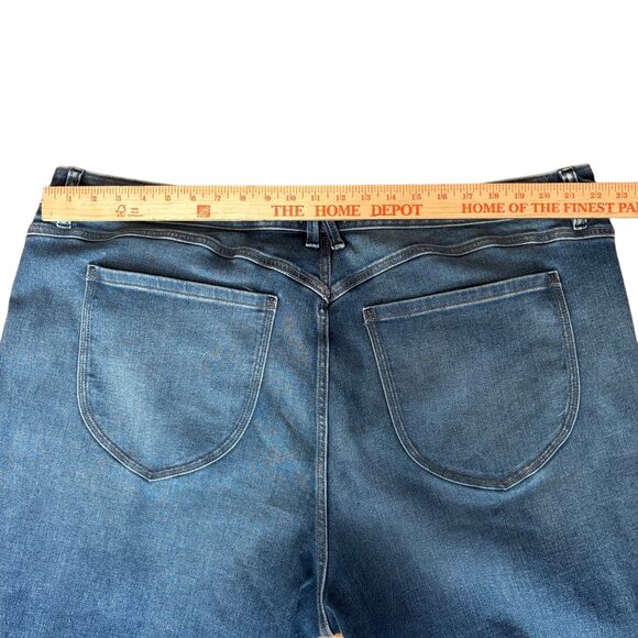 Lane Bryant Womens Plus Size 26 Distressed Denim Jeans With Paint Splatter - Picture 6 of 8